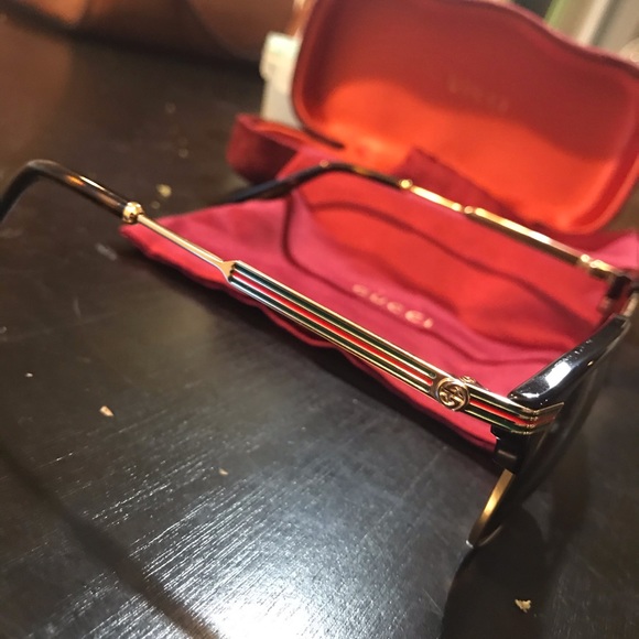 Gucci sunglasses - Picture 2 of 5